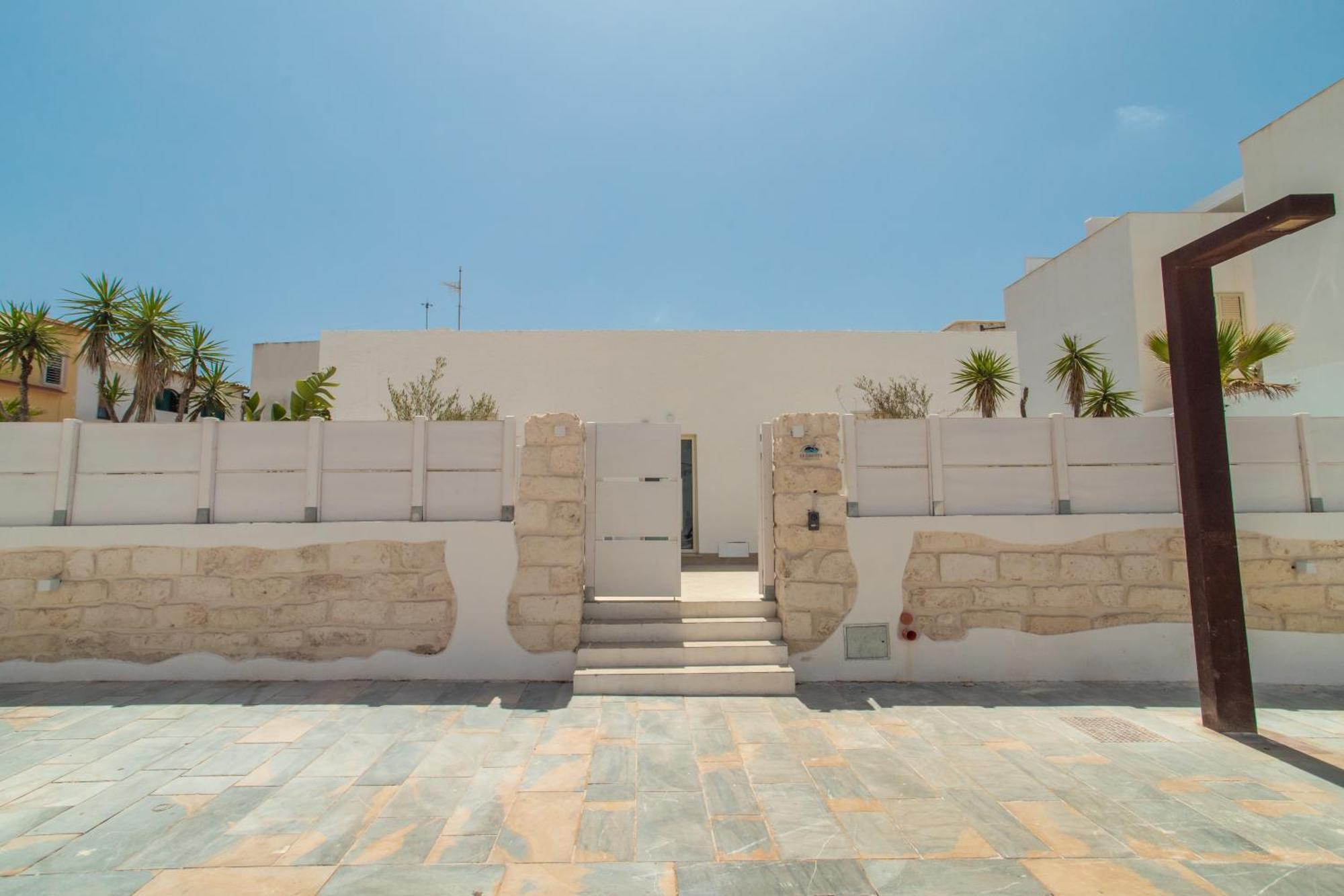 מלון למפדוזה Le Grotte מראה חיצוני תמונה